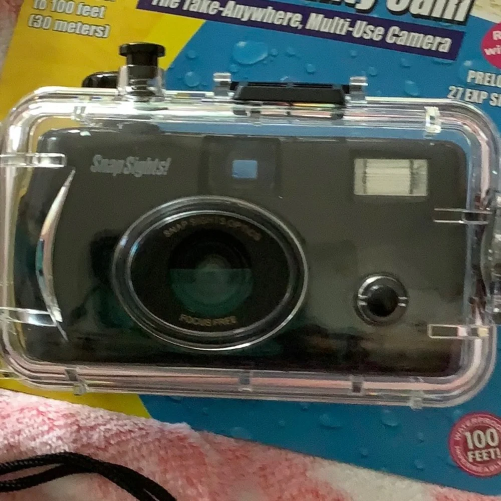 Sports utility camera, waterproof 35 mm preloaded New